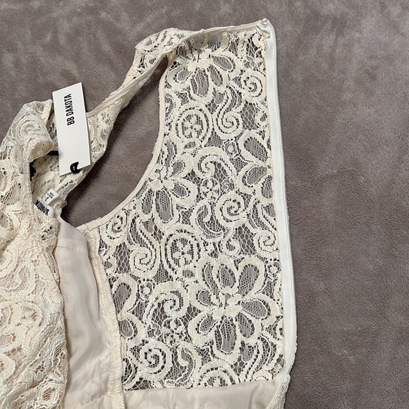 BB Dakota Ivory Lace FIt & Flare Sleeveless Dress - Picture 10 of 16